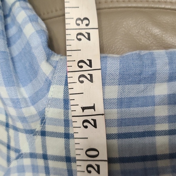 L.L.Bean Mens Flannel Shirt Blue/White Plaid Gray Fleece Lining Pocket M EUC - Picture 10 of 12